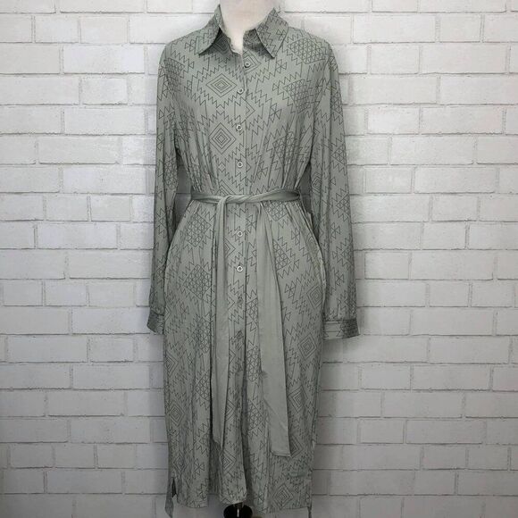 NEW w/ Tags Lularoe Ellie Shirt Dress Gray Aztec Striped Full Button NWT - Picture 5 of 6